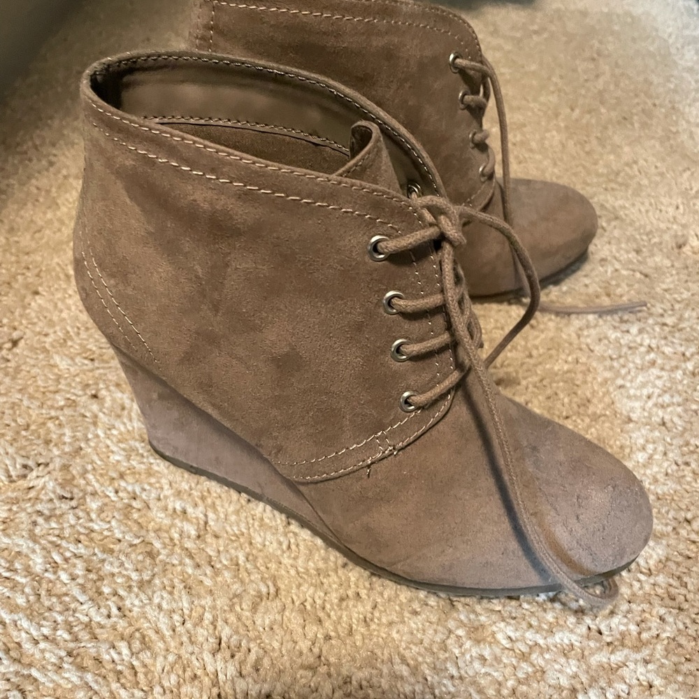 Heeled bootie Tan Size 5.5